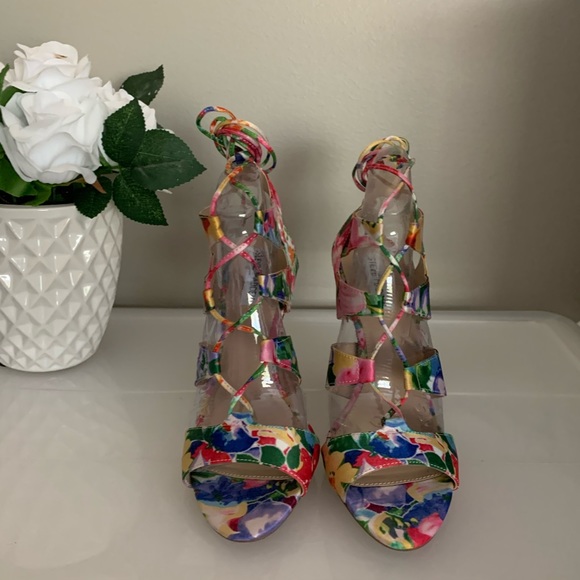 New! Steve Madden Floral Strappy Sandalia Size 8 - Picture 6 of 9